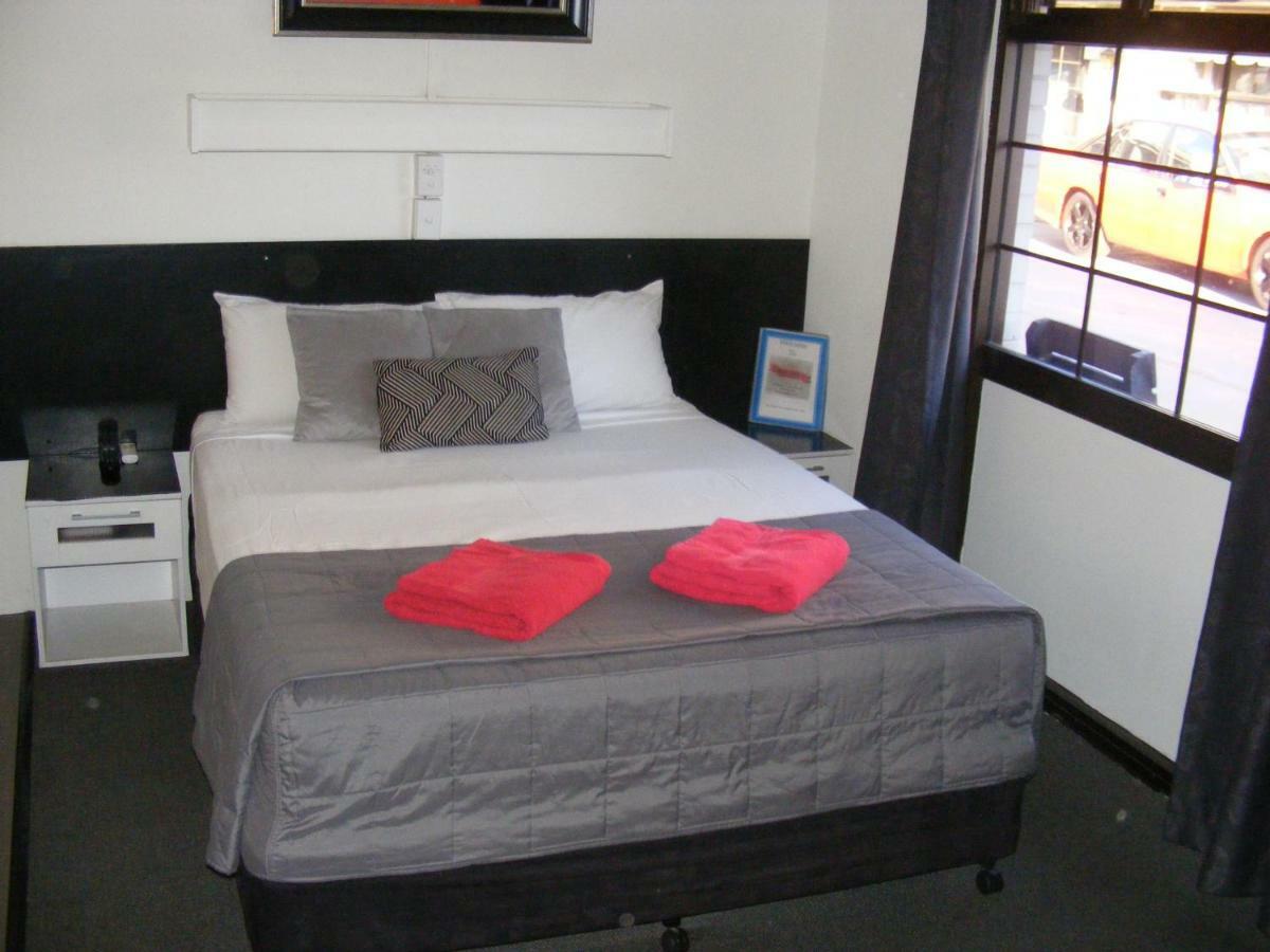 Motel Lodge Rockhampton Luaran gambar